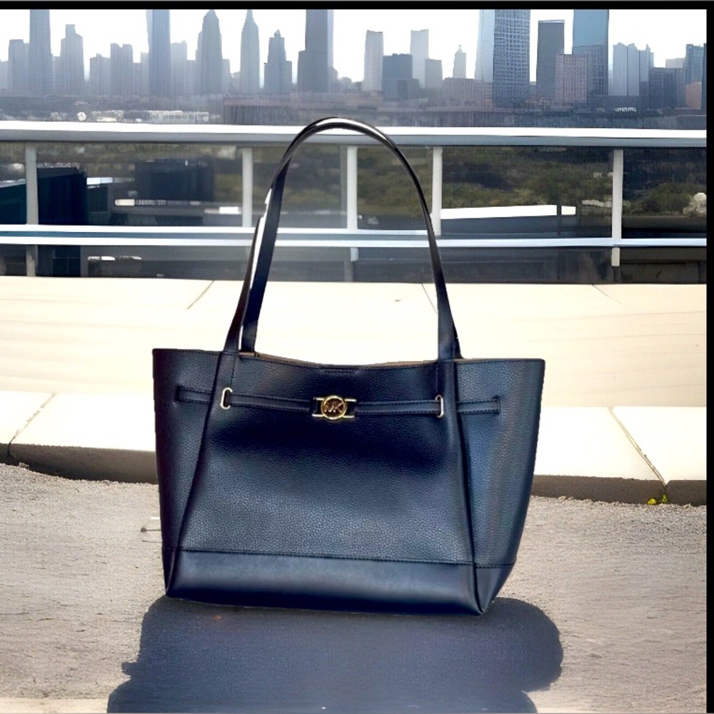 MICHAEL KORS Reed Large Black Leather Belted Shoulder Bag Tote Handbag NEW wTag - Picture 2 of 8